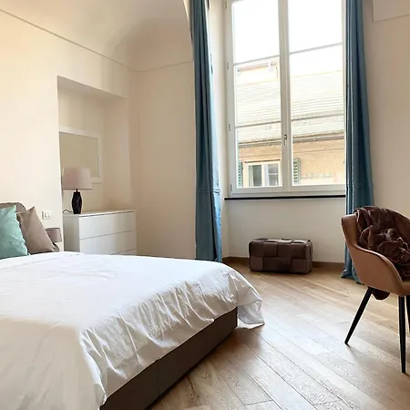 Domus Orefici - Ampia E Moderna Dimora Di Prestigio * Genoa
