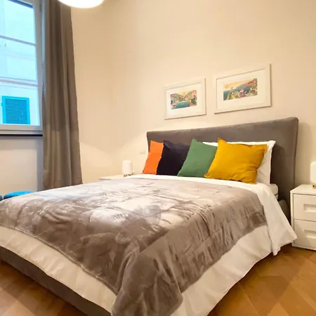 Apartment Domus Orefici - Ampia E Moderna Dimora Di Prestigio Genoa